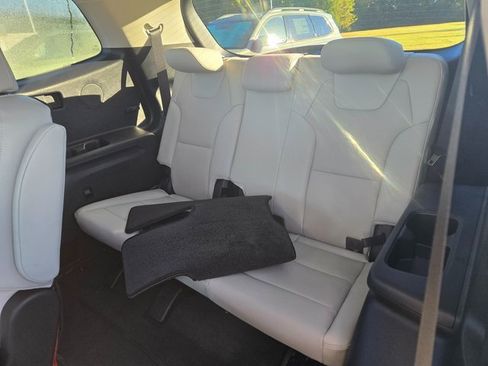 New 2025 Kia Telluride S image 20