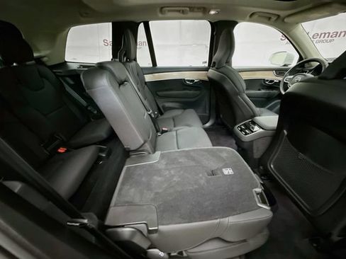 Used 2025 Volvo XC90 B5 Plus AWD/4WD image 29