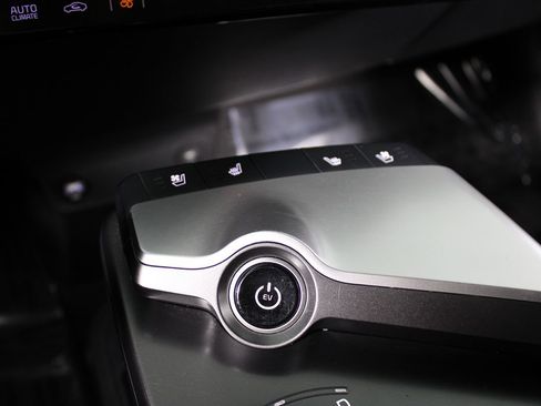 Used 2023 Kia EV6 Wind image 19