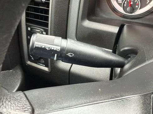 Used 2019 RAM 1500 Express w/ Express Value Package AWD/4WD image 13