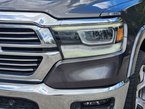 Used 2021 RAM 1500 Laramie AWD/4WD image 7