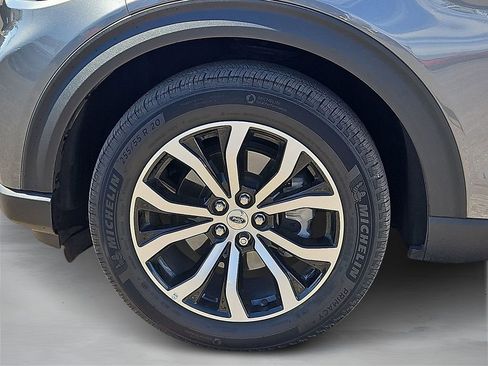 Used 2025 Ford Explorer ST-Line image 8