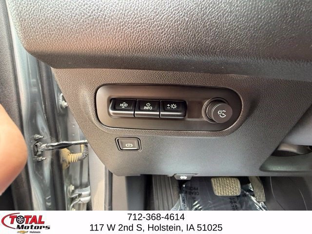 Certified 2024 GMC Terrain Denali w/ Denali Premium Package AWD/4WD image 19