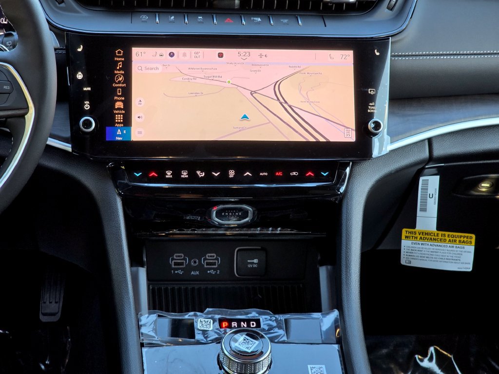 New 2027 Jeep Grand Cherokee Altitude RWD image 30