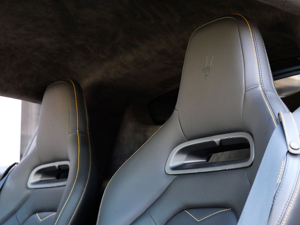Used 2023 Maserati MC20 Coupe RWD image 19