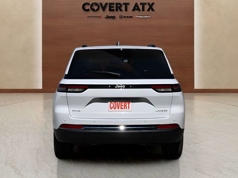 New 2026 Jeep Grand Cherokee Laredo X AWD/4WD image 4