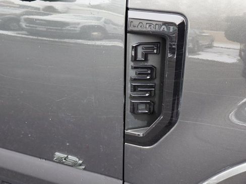 Used 2020 Ford F350 Lariat image 25