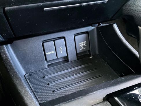 Used 2015 Honda Civic SE image 31