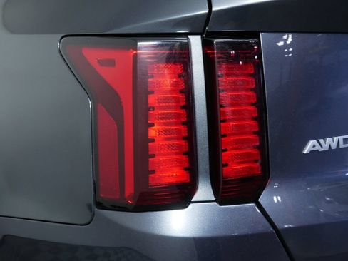 Certified 2022 Kia Sorento S AWD/4WD image 13