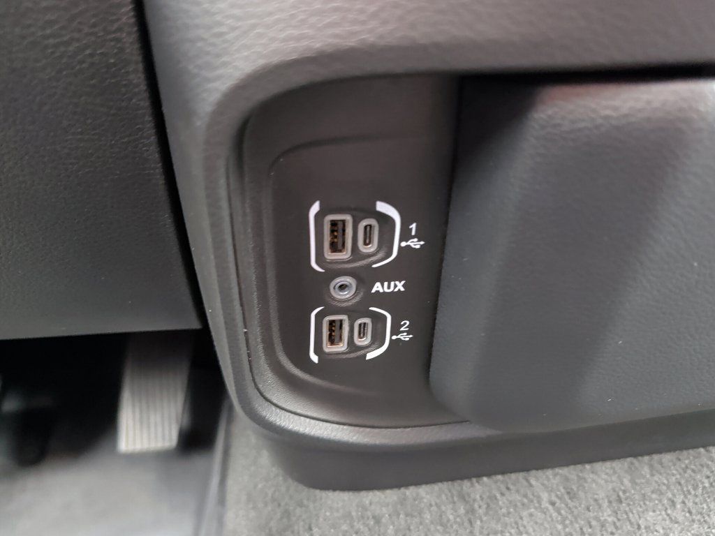Used 2023 RAM 1500 Big Horn AWD/4WD image 21