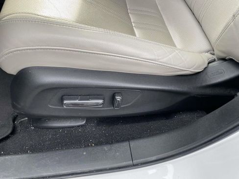 Used 2023 Honda HR-V EX-L image 30