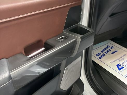 Used 2022 Ford F150 Lariat w/ Equipment Group 502A High image 26