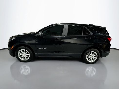 Used 2023 Chevrolet Equinox LS AWD/4WD image 10