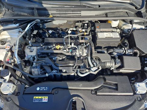 Used 2024 Toyota Corolla SE image 31