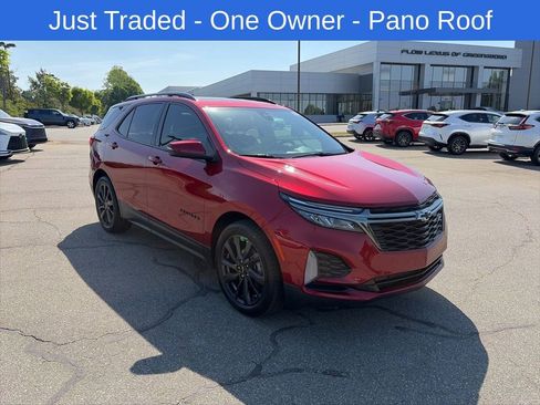 Used 2022 Chevrolet Equinox RS w/ RS Leather Package FWD image 5