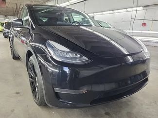 Used 2021 Tesla Model Y Long Range AWD/4WD video 1