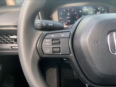 Certified 2024 Honda Accord EX image 20