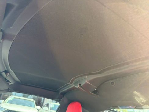 Used 2024 Chevrolet Corvette Stingray Preferred Cpe w/ Z51 Performance Package image 27