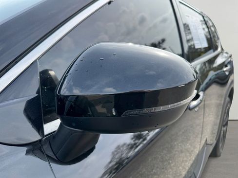 Used 2023 Nissan Rogue SV w/ SV Premium Package image 11