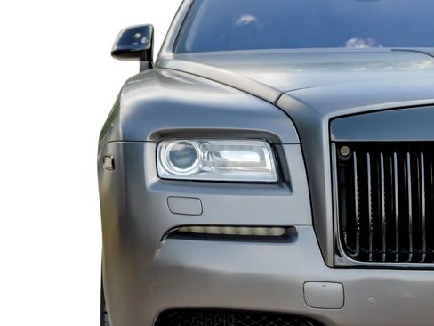 Used 2016 Rolls-Royce Wraith image 44