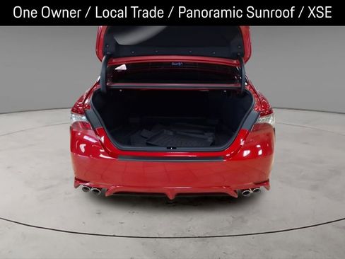 Used 2022 Toyota Camry XSE w/ Navigation Package image 6