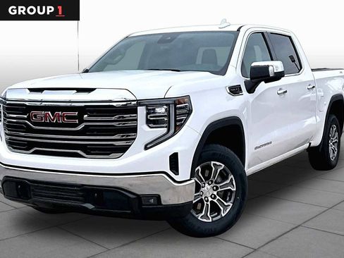 Used 2025 GMC Sierra 1500 SLT AWD/4WD image 1