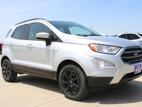 Used 2021 Ford EcoSport SE FWD image 3