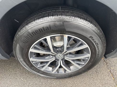 Used 2020 Volkswagen Tiguan SE AWD/4WD image 8