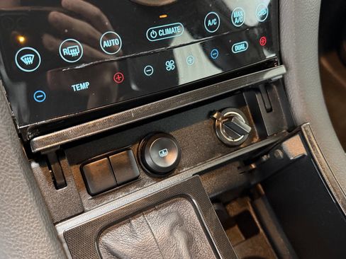 Used 2015 Ford Taurus SHO w/ Equipment Group 401A image 22