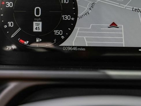 Used 2025 Land Rover Defender 110 X-Dynamic SE AWD/4WD image 25