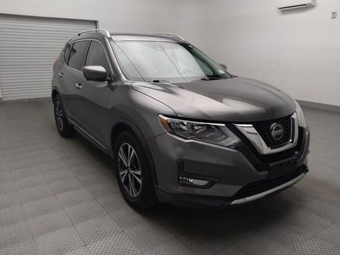Used 2018 Nissan Rogue SL FWD image 13