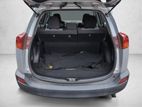 Used 2013 Toyota RAV4 LE AWD/4WD image 7