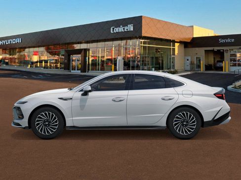 New 2026 Hyundai Sonata Limited image 3