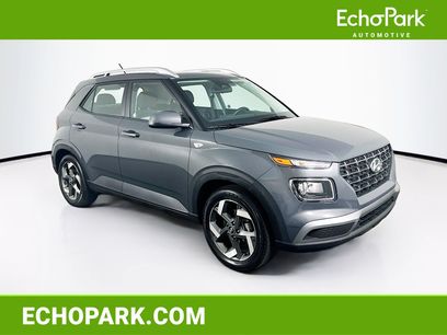 Used 2023 Hyundai Venue SEL