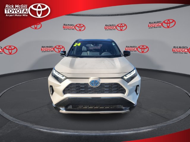 Used 2024 Toyota RAV4 XSE AWD/4WD image 3