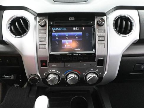 Used 2015 Toyota Tundra SR5 image 31