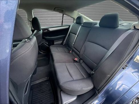 Used 2018 Subaru Legacy 2.5i Premium AWD/4WD image 21