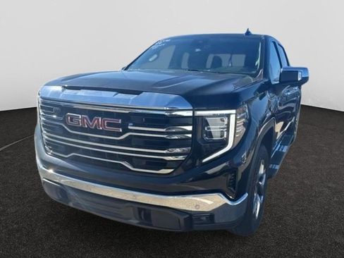 Used 2024 GMC Sierra 1500 SLT w/ SLT Premium Plus Package image 7