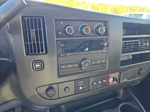 New 2025 Chevrolet Express 2500 w/ Enhanced Convenience Package image 7