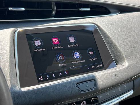 Used 2019 Cadillac XT4 Premium Luxury FWD image 40