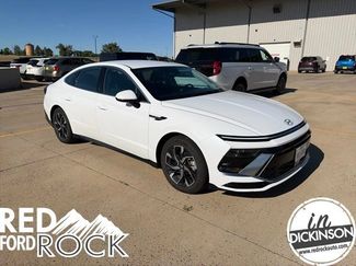 Used 2025 Hyundai Sonata SEL FWD video 1
