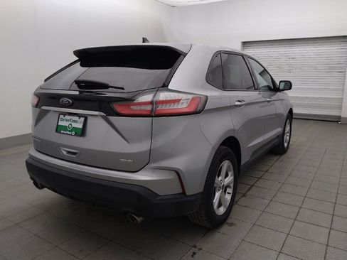 Used 2020 Ford Edge SE FWD image 9