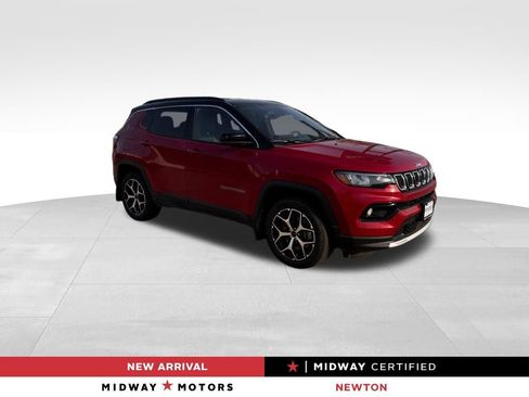 Used 2023 Jeep Compass Limited AWD/4WD image 1