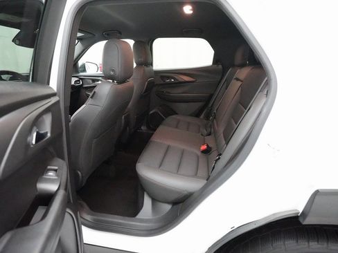 Used 2022 Chevrolet TrailBlazer RS image 15