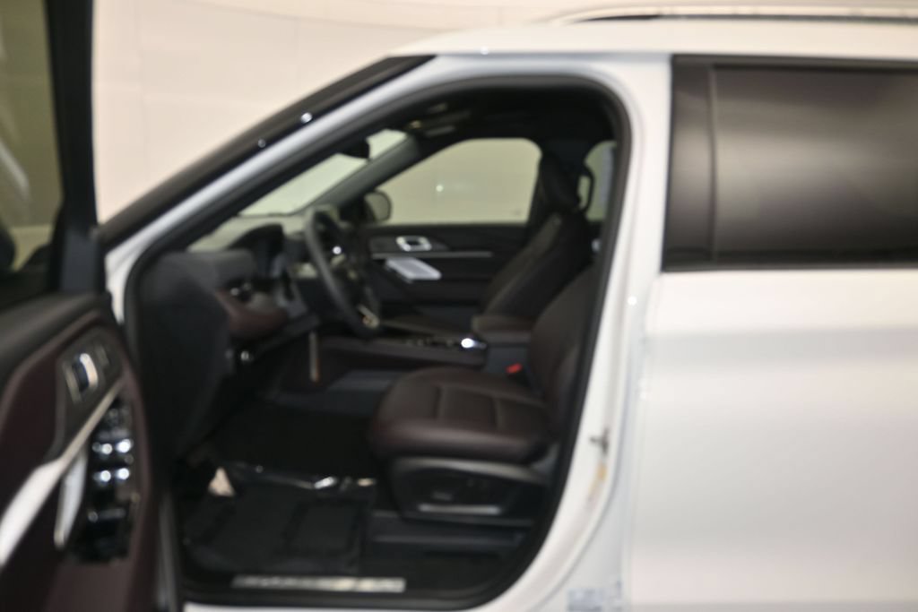 New 2026 Ford Explorer Platinum RWD image 20