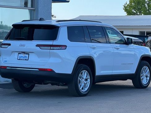 New 2025 Jeep Grand Cherokee L Laredo w/ Trailer Tow Package image 7