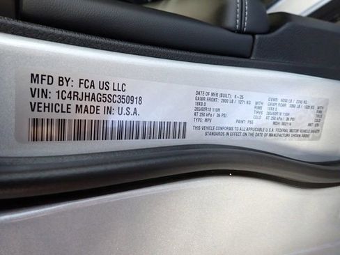 New 2025 Jeep Grand Cherokee Laredo X AWD/4WD image 20