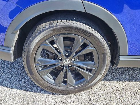 Used 2024 Honda CR-V Sport Touring image 4