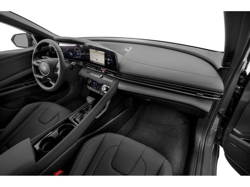 New 2026 Hyundai Elantra Limited FWD image 28