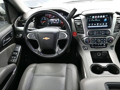 Used 2018 Chevrolet Tahoe LT AWD/4WD image 27
